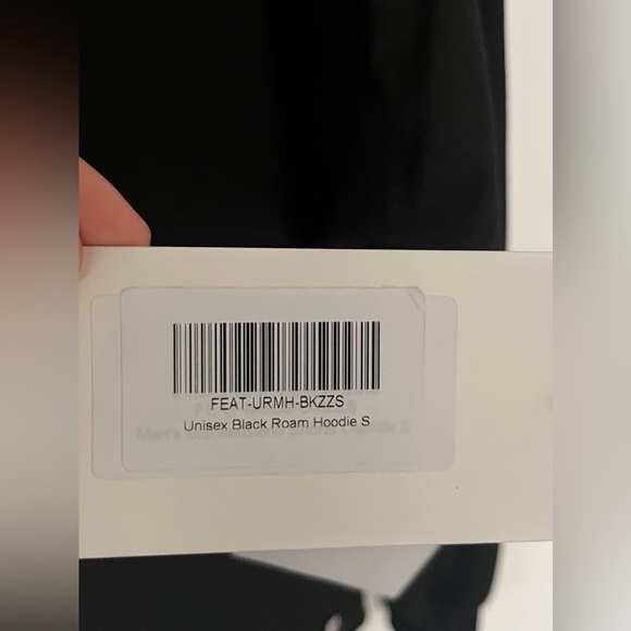 Feat Women's Full Set Pullover Roam Hoodie + Roam Shorts Black Size Small - Picture 8 of 16